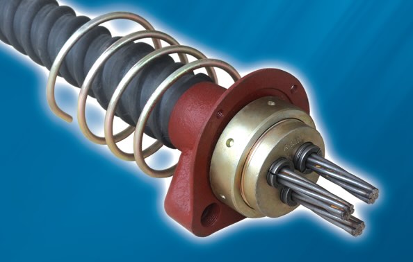 QSM低回缩锚具体系,针对短预应力束张拉和放松过程中回缩量大的问题开发,具有低回缩、高锚固效率的特点,广泛用于桥梁竖向预应力结构及边坡锚固工程。